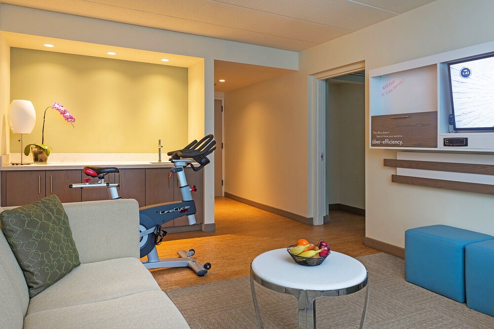 Even Hotel Norwalk By Ihg - photo 18