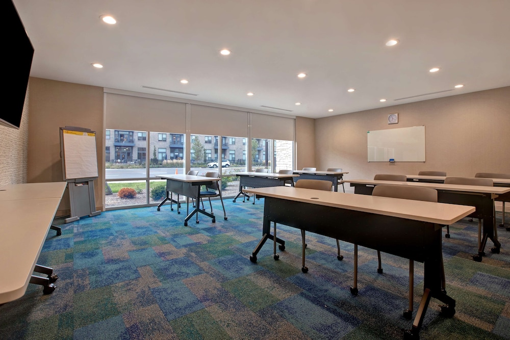 Home2 Suites by Hilton Carmel Indianapolis - photo 39