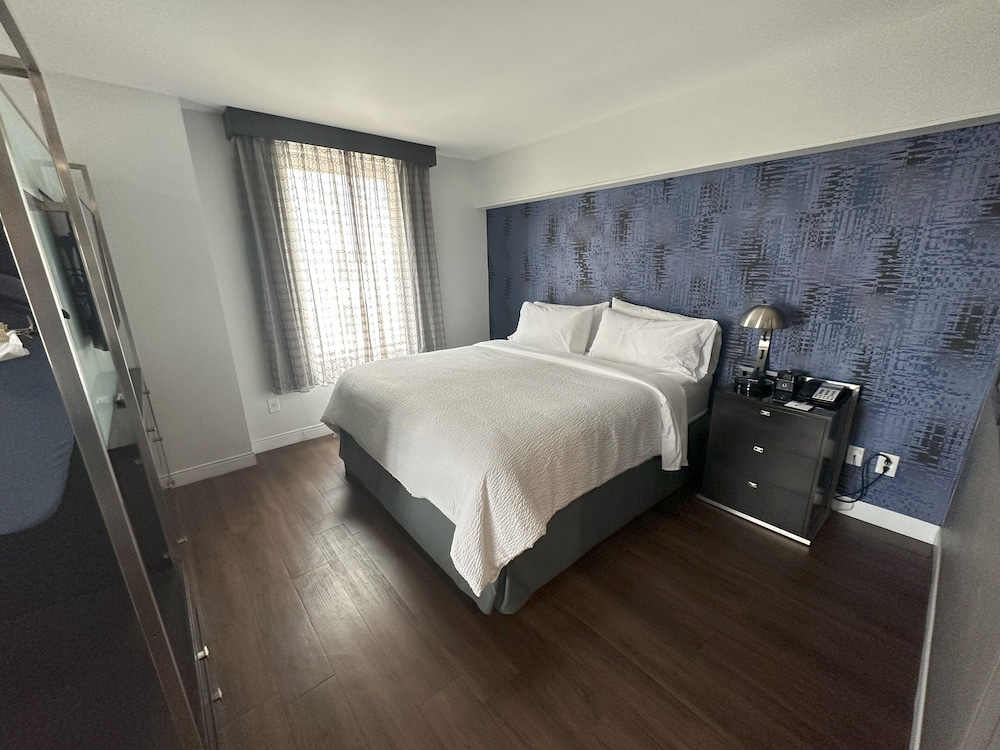 Holiday Inn Express Dallas Downtown - photo 9