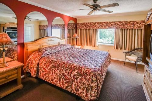Sand Pebble Resort - photo 17