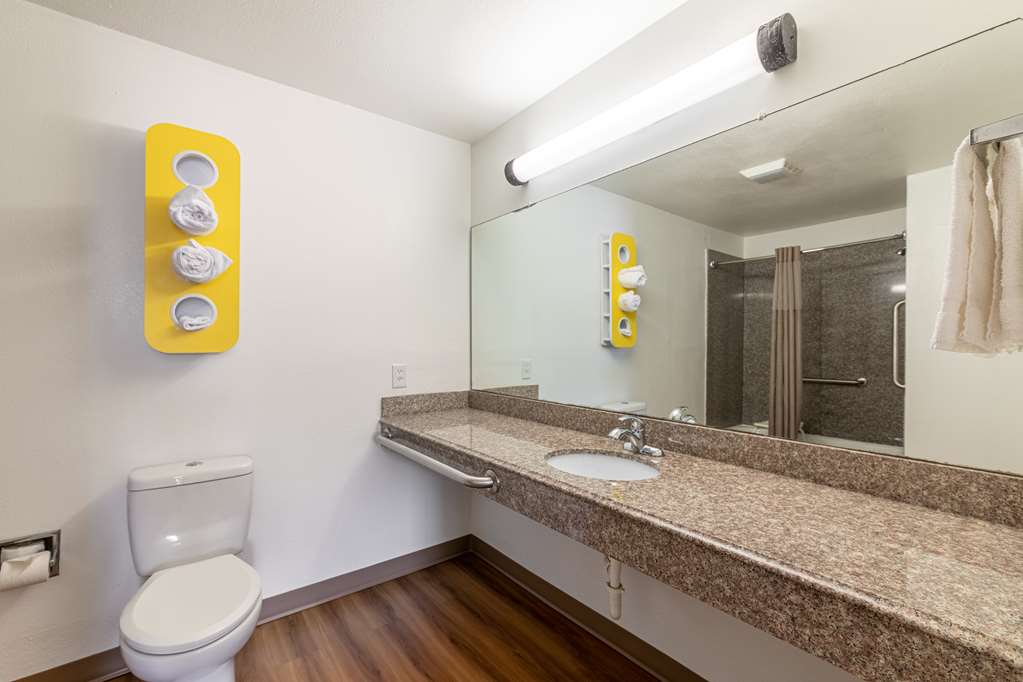 Motel6 Georgetown TX - photo 24