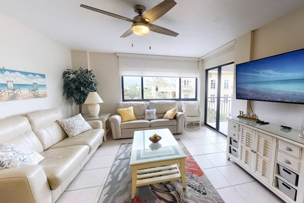 Siesta Sands Beach Resort 4th Floor With Elevator - photo 12