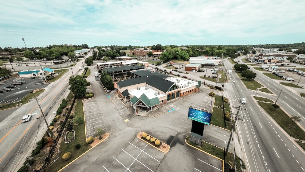 Riverside Inn & Suites by OYO Danville Ceaser Casino - photo 60
