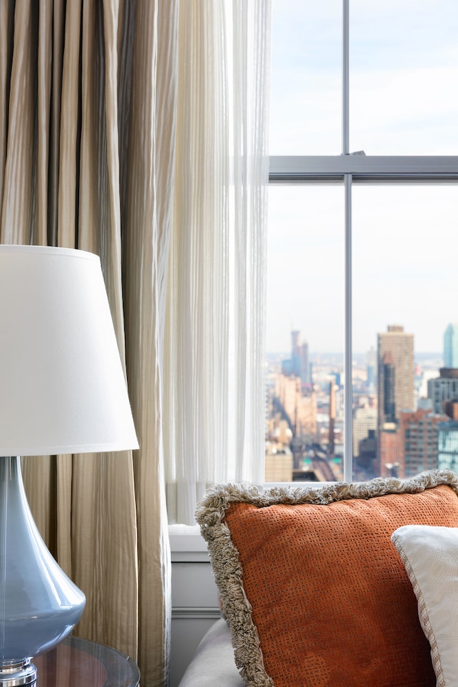 The Pierre A Taj Hotel New York - photo 92