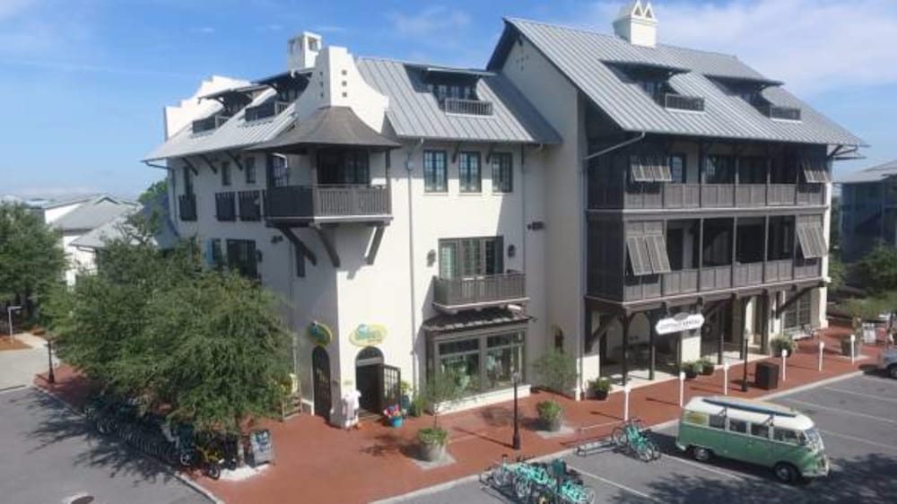 Rosemary Beach Rentals by Counts Oakes — 4-Star Luxury Hotel in Panama City Beach, United States