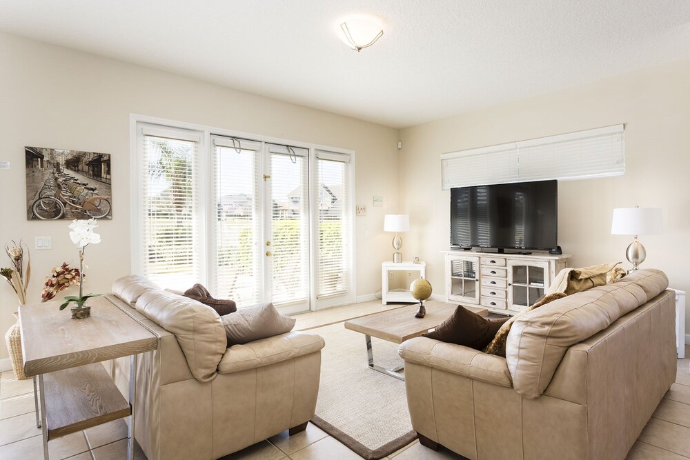 Reunion Resort by Intteli Fun Rentals - photo 42