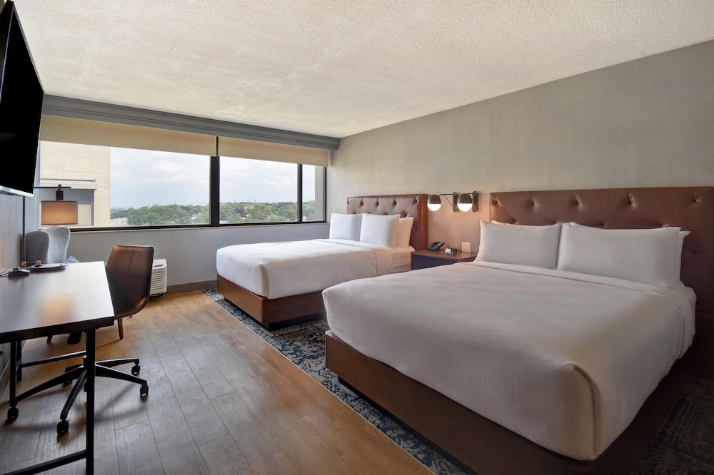 Four Points by Sheraton Boston Newton - photo 18