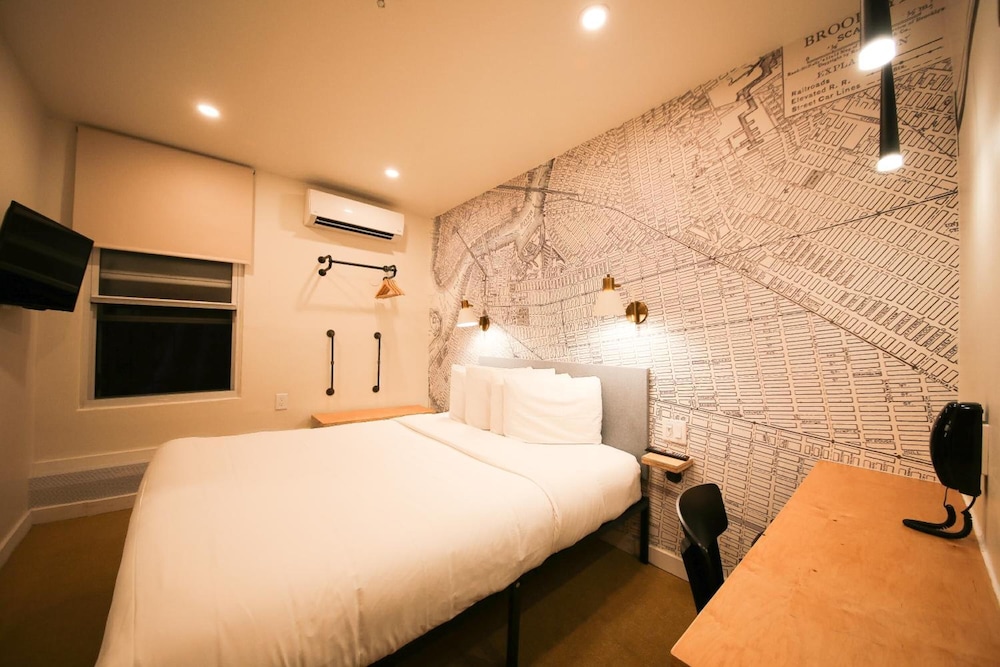 Doxie Hotel - photo 20