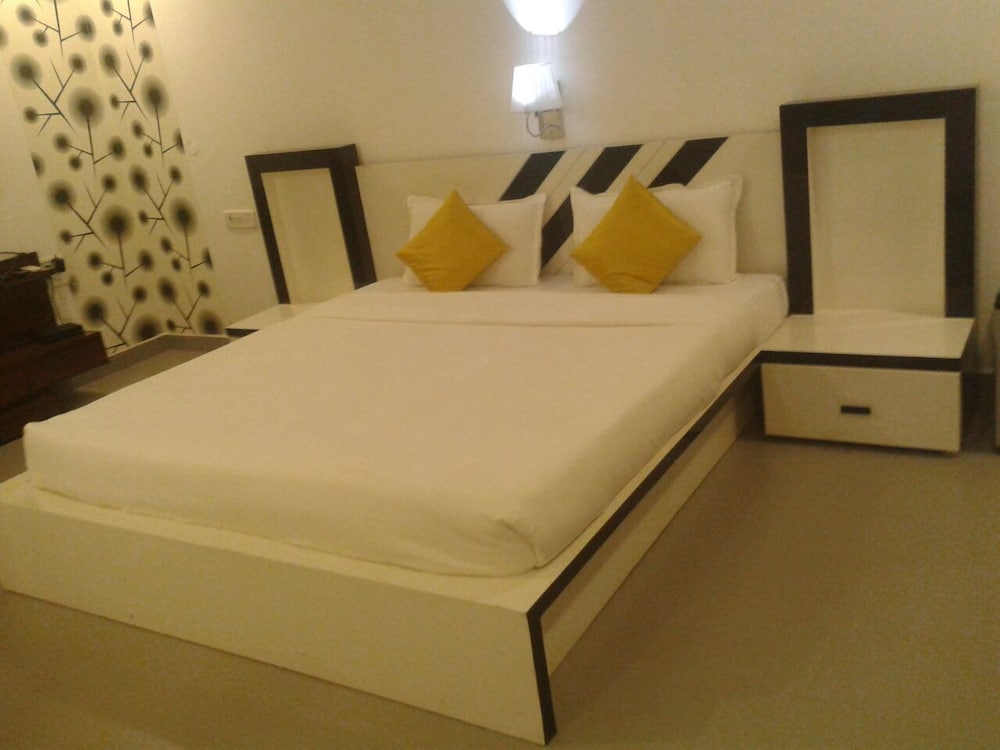 Paparazzi Resort — Calangute — photo 5