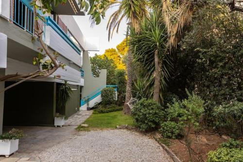 Retro House — Rafina — photo 4