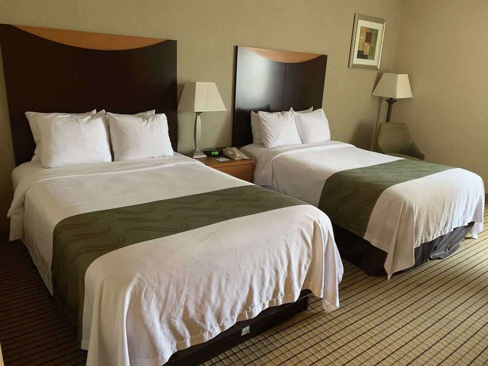 Quality Inn Spring Valley Nanuet - photo 26