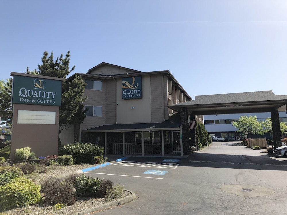 Quality Inn & Suites Silverdale Bangor Keyport - photo 40
