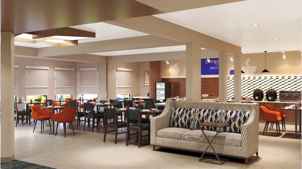 Holiday Inn Express Redding North by IHG - photo 36