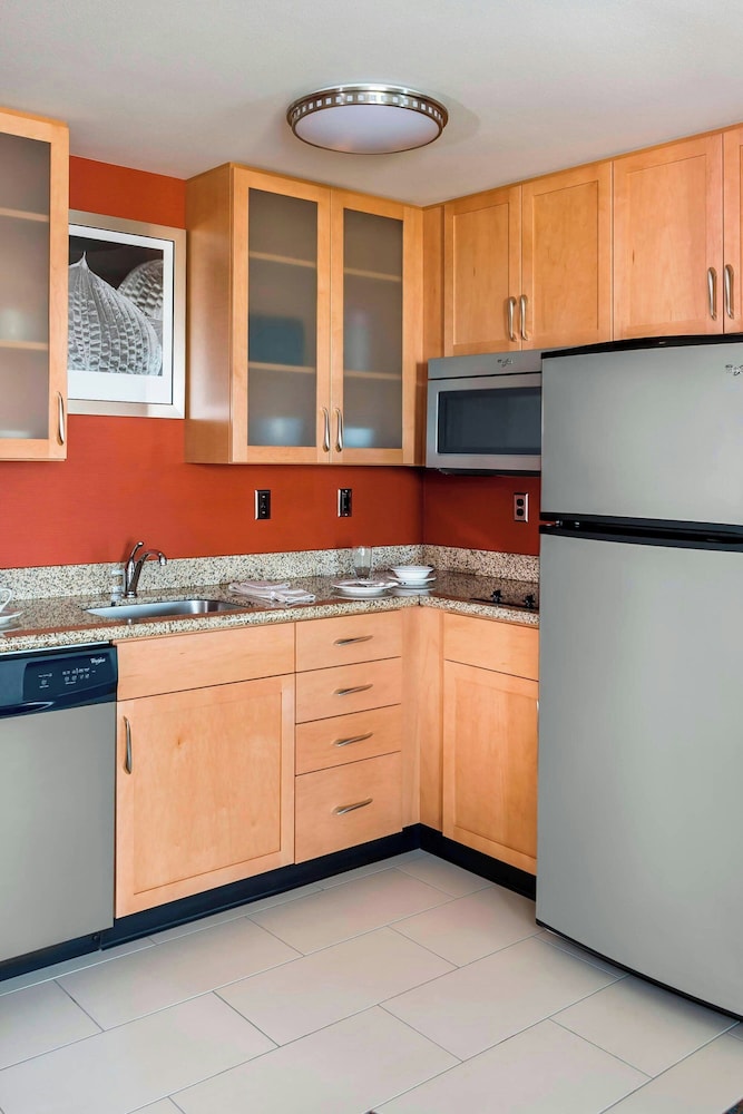 Residence Inn Fargo - photo 10