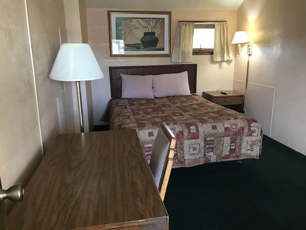 West Motel - photo 19