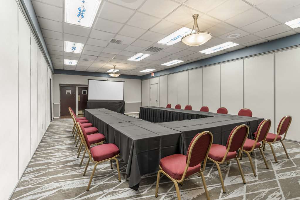 Best Western Plus Grosvenor Airport Hotel - photo 16