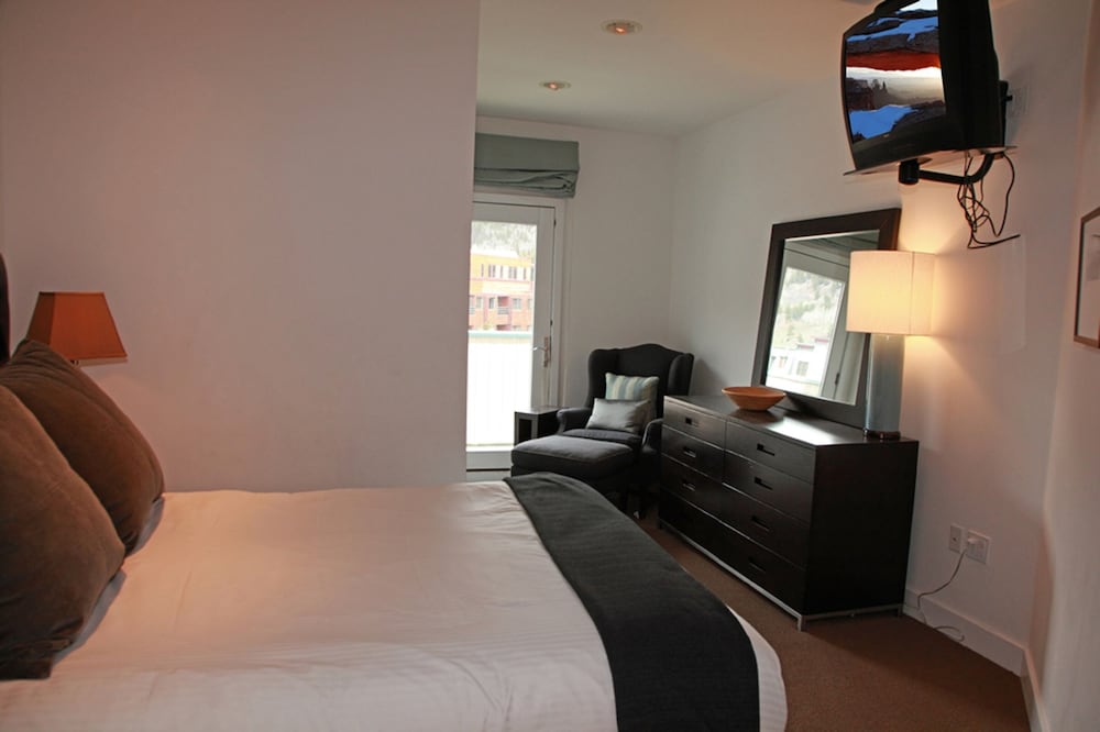 Camel's Garden Hotel - photo 20