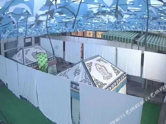 Chakatushun family hotel in Wulan, People's Republic of China