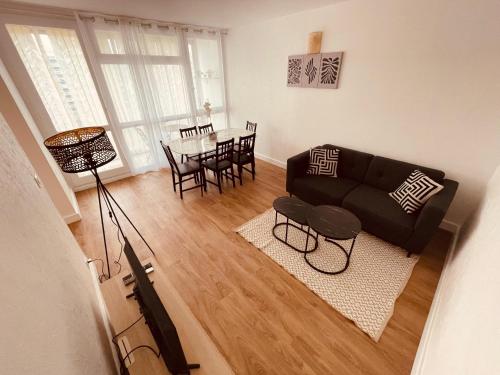 Spacieux Logement En Famille 296 — hotel in Sotteville-Les-Rouen