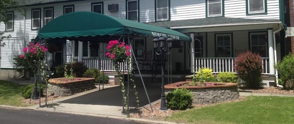 Baumann's Brookside Resort - photo 18
