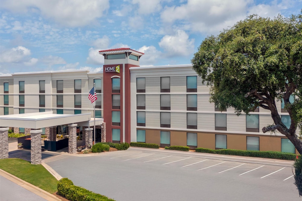 Home2 Suites by Hilton Gulf Breeze Pensacola Area - photo 2