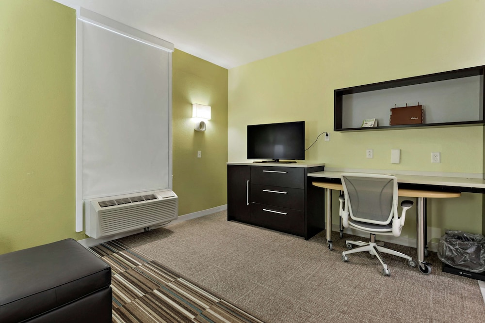 Home2 Suites by Hilton Gulfport I 10 - photo 16
