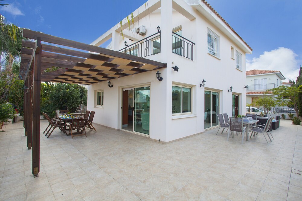Villa Crystal Sea