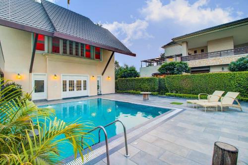 Stayvista at Ekant Exquisite 3BHK with Private Pool in Amritsar