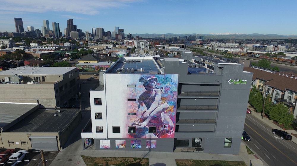 Rino Art Lofts Urban Cowboy Loft with Skyline Views Denver - photo 23