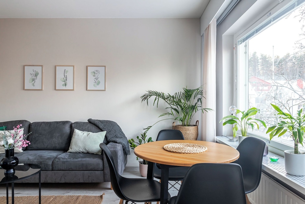 Bright & Cozy Renovated Studio in the Center in Lahti, Finland