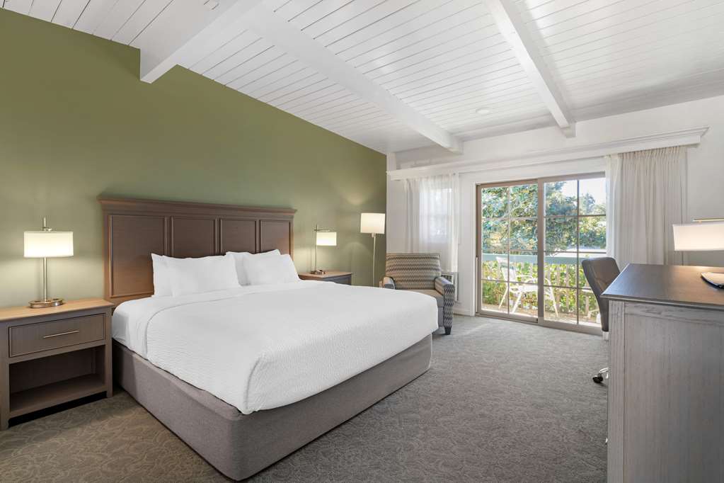 Best Western Plus Santa Barbara - photo 31