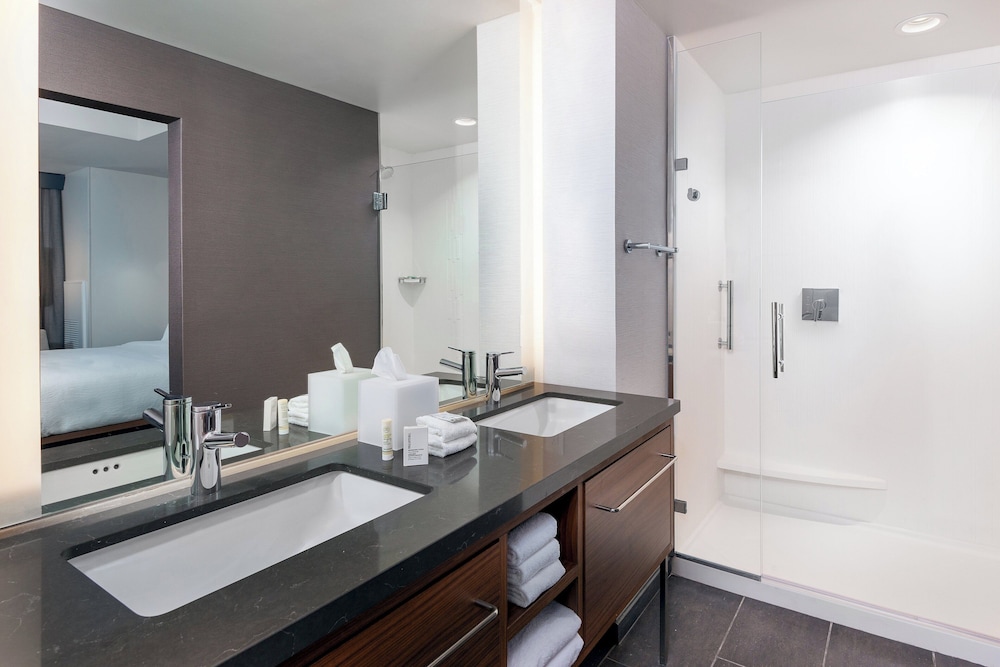 Courtyard by Marriott Atlanta Midtown - photo 28