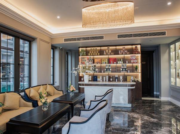 Victoria Villas — 4-Star Luxury Hotel in Ha Long, Vietnam