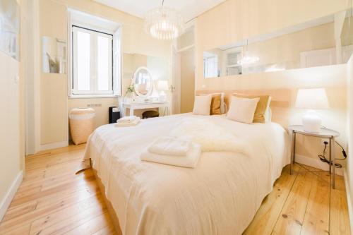 Modern Central 41 Bedroom Haven — 4-Star Luxury Hotel in Lisbon, Portugal
