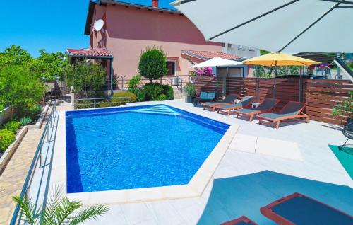 4 Bedroom Nice Home In Sibenik — 4-Star Luxury Hotel in Sibenik, Croatia