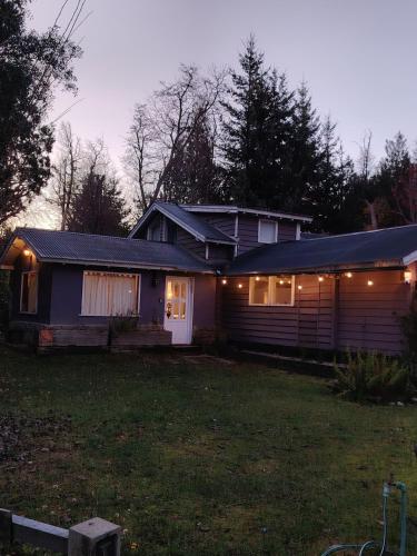 Casas La Violeta in Villa La Angostura, Argentina