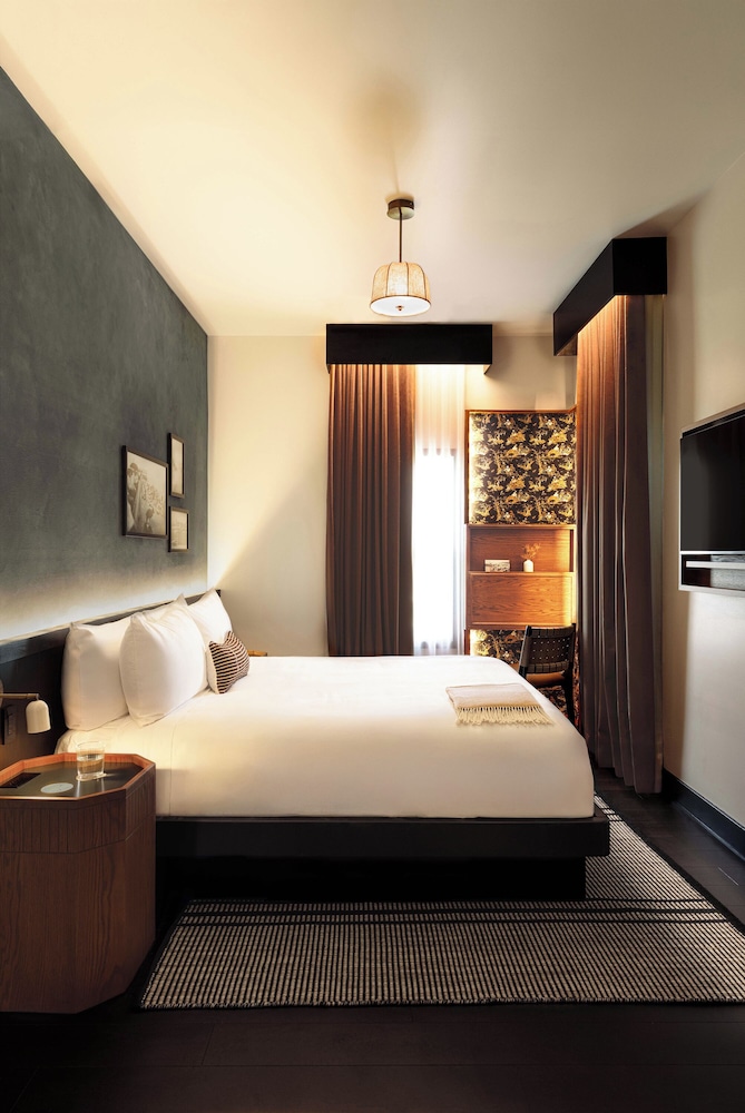 Hotel Albatross - photo 9