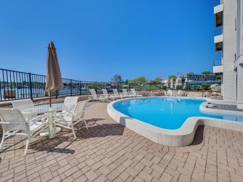 341 Edgewater Inn - photo 21