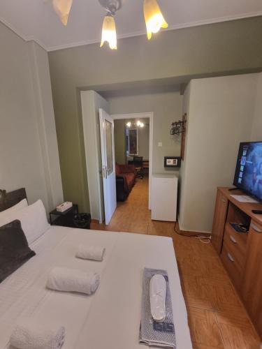 Oscar City Room — Athens