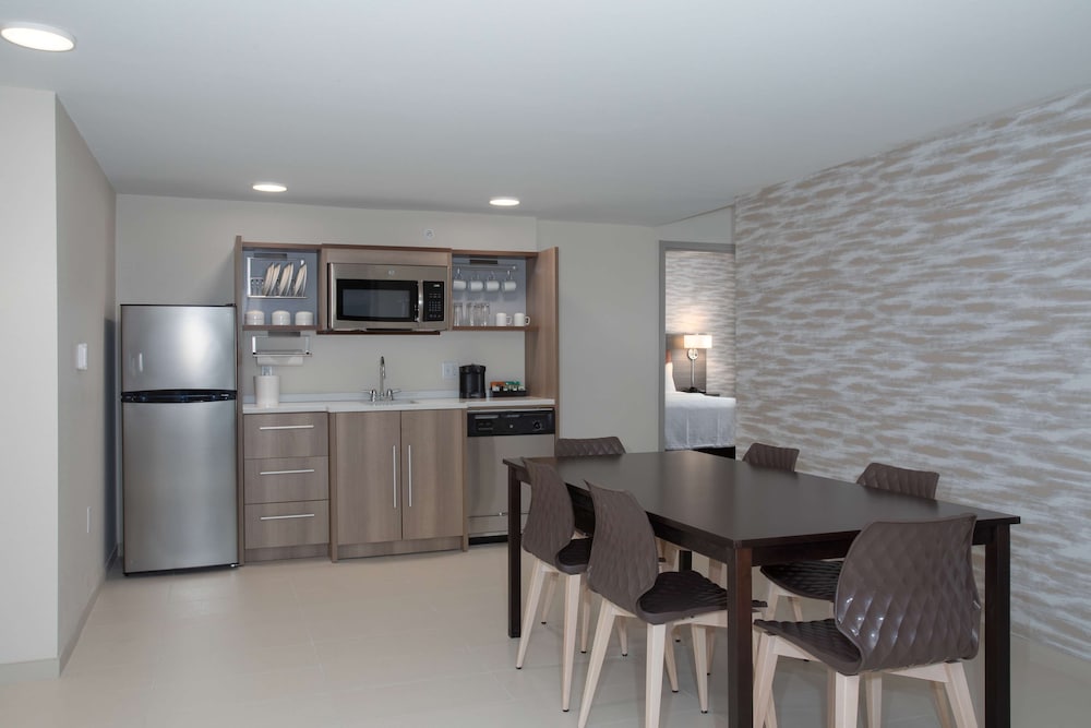 Home2 Suites by Hilton Omaha UN Medical Ctr Area - photo 36