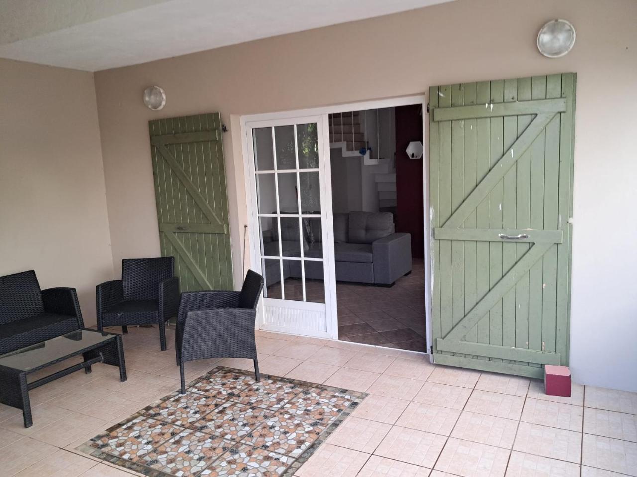 Izs Maurice in Unknown City, Mauritius