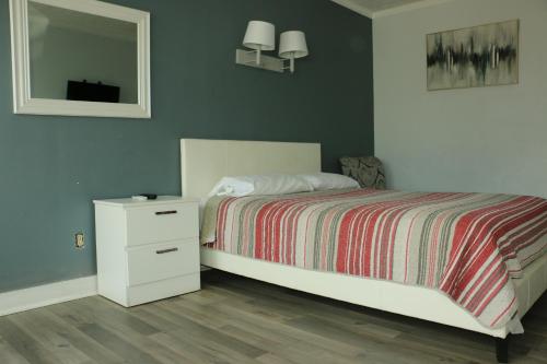 Travel Inn Fort Pierce - photo 34