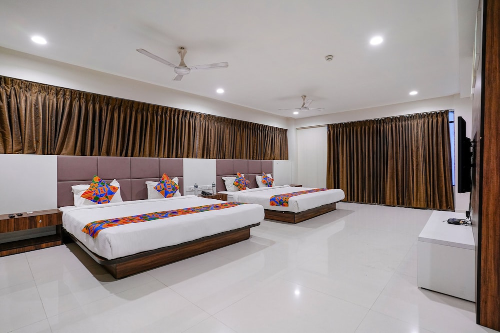 Fabhotel La Victoria in Surat, India