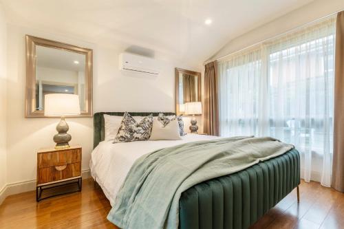 VAQUAY Little Audrey Guesthouse In Ivanhoe — 4-Star Luxury Hotel in Melbourne, Australia