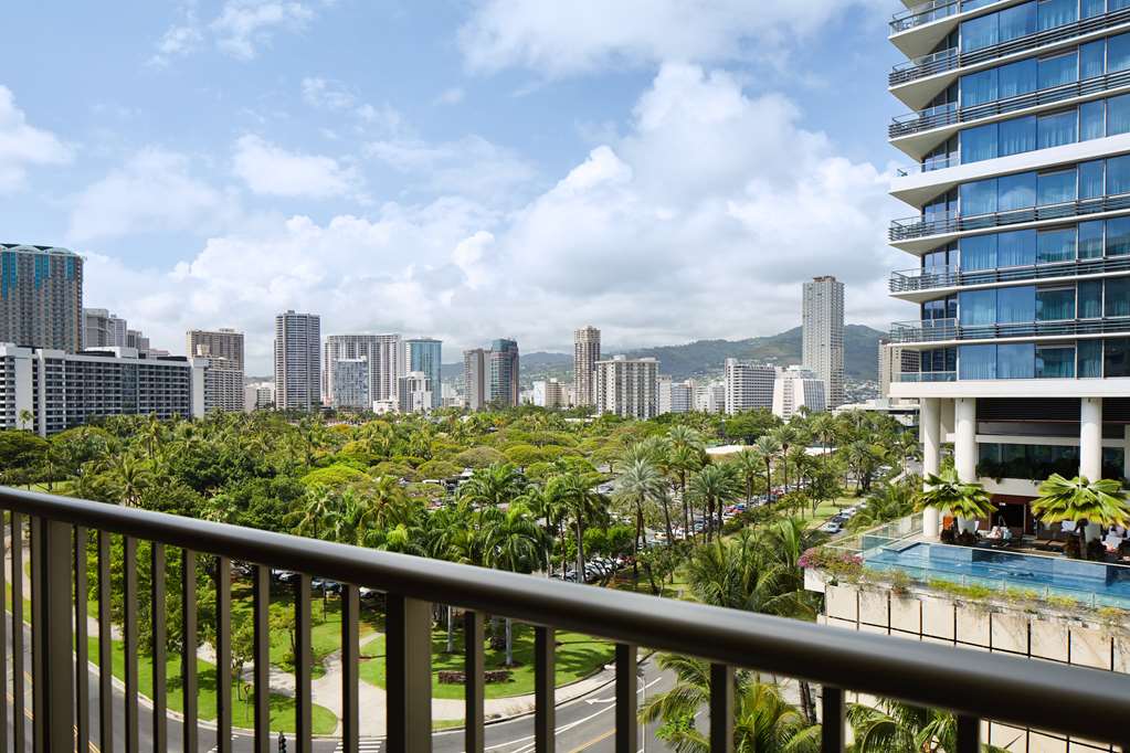 Outrigger Reef Waikiki Beach Resort - photo 67