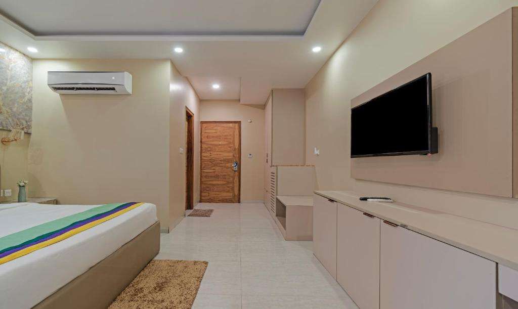 Treebo Mr. J Sec 51 - carbon neutral hotel in Gurgaon