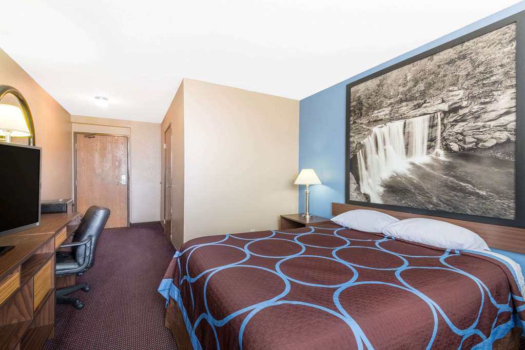 Super 8 by Wyndham Corbin London KY - photo 12
