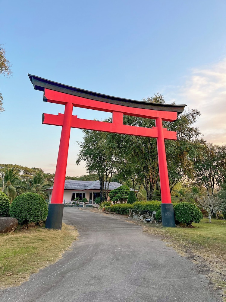 Suanpung Bonsai Village in Suan Phueng, Thailand