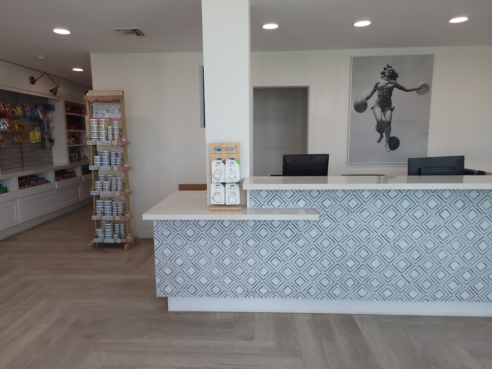 Chesapeake Beach Resort - photo 3