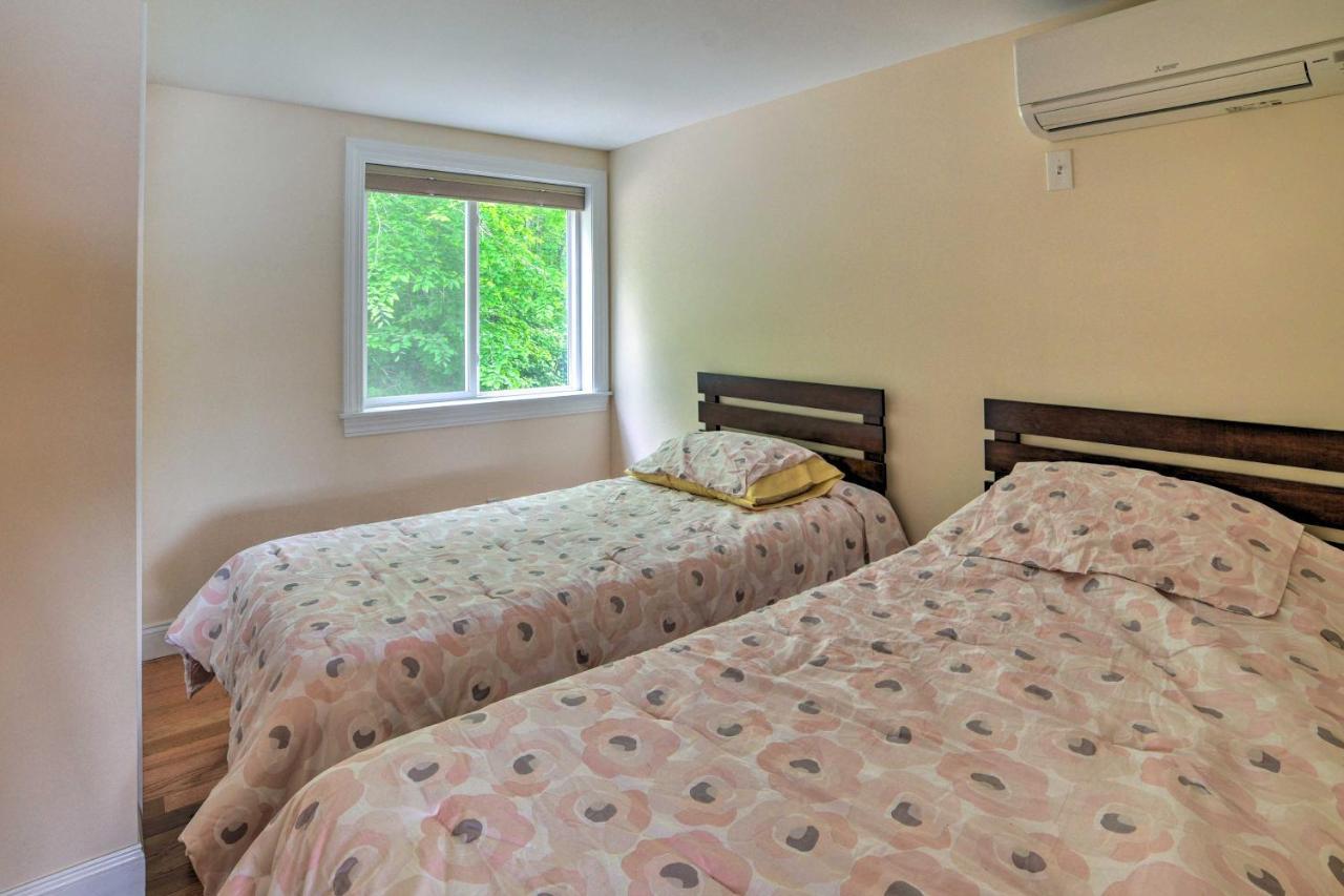 Lakefront Alton Bay Retreat with Dock Near Beaches — hotel in Alton